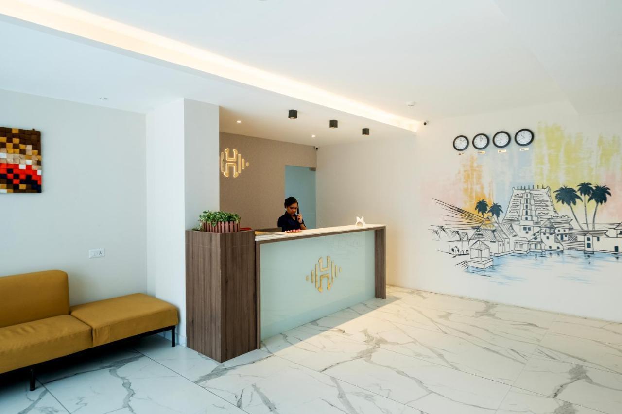 The Heartland Business Hotel, Trivandrum Thiruvananthapuram Exteriör bild