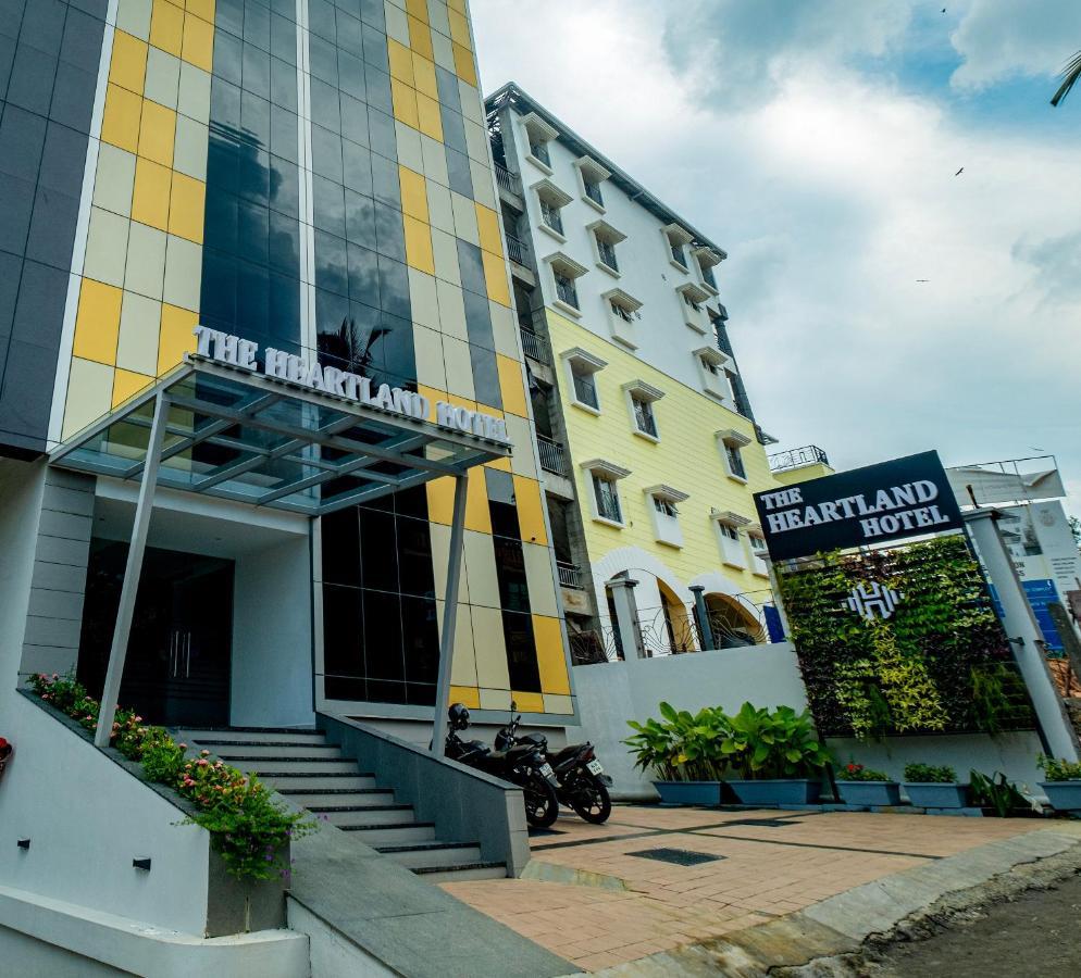 The Heartland Business Hotel, Trivandrum Thiruvananthapuram Exteriör bild